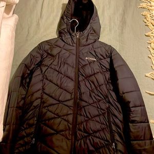 Fleece lined hood with Omni heat lining on chest and arms